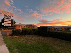 Almond Inn Motel